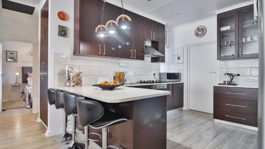 3 Bedroom Property for Sale in Bayview Western Cape